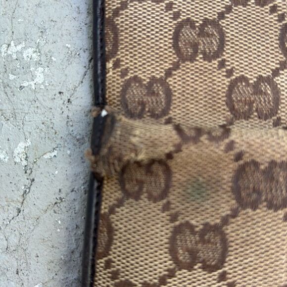 Vintage Gucci Wallet - Picture 9 of 12